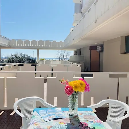 Seafront With Terrace * ביביונה