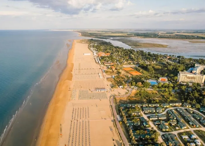 Seafront With Terrace Bibione